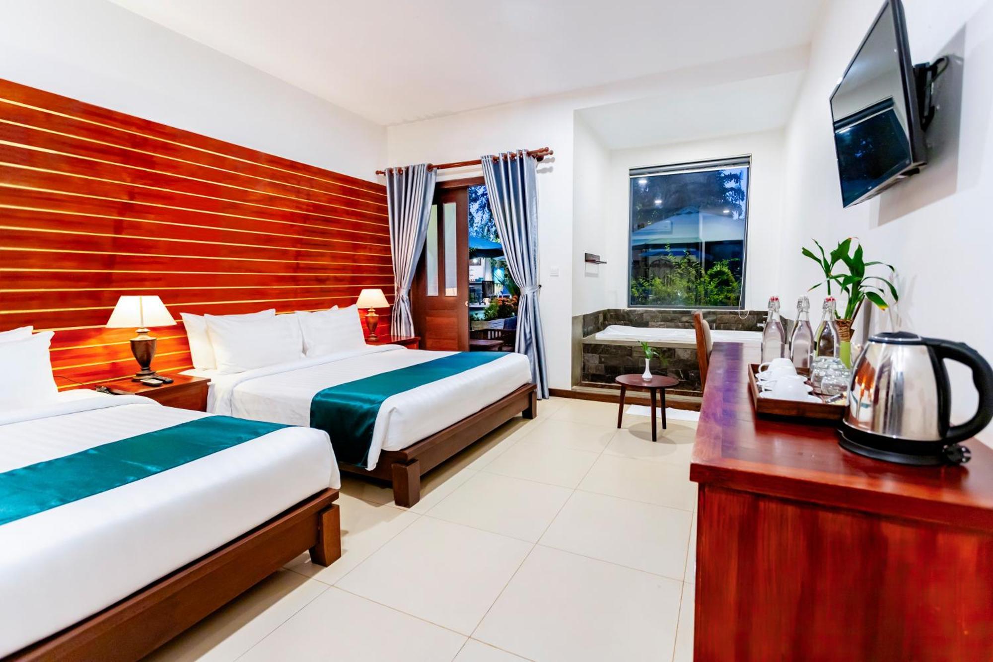 Amazon Hotel Siem Reap